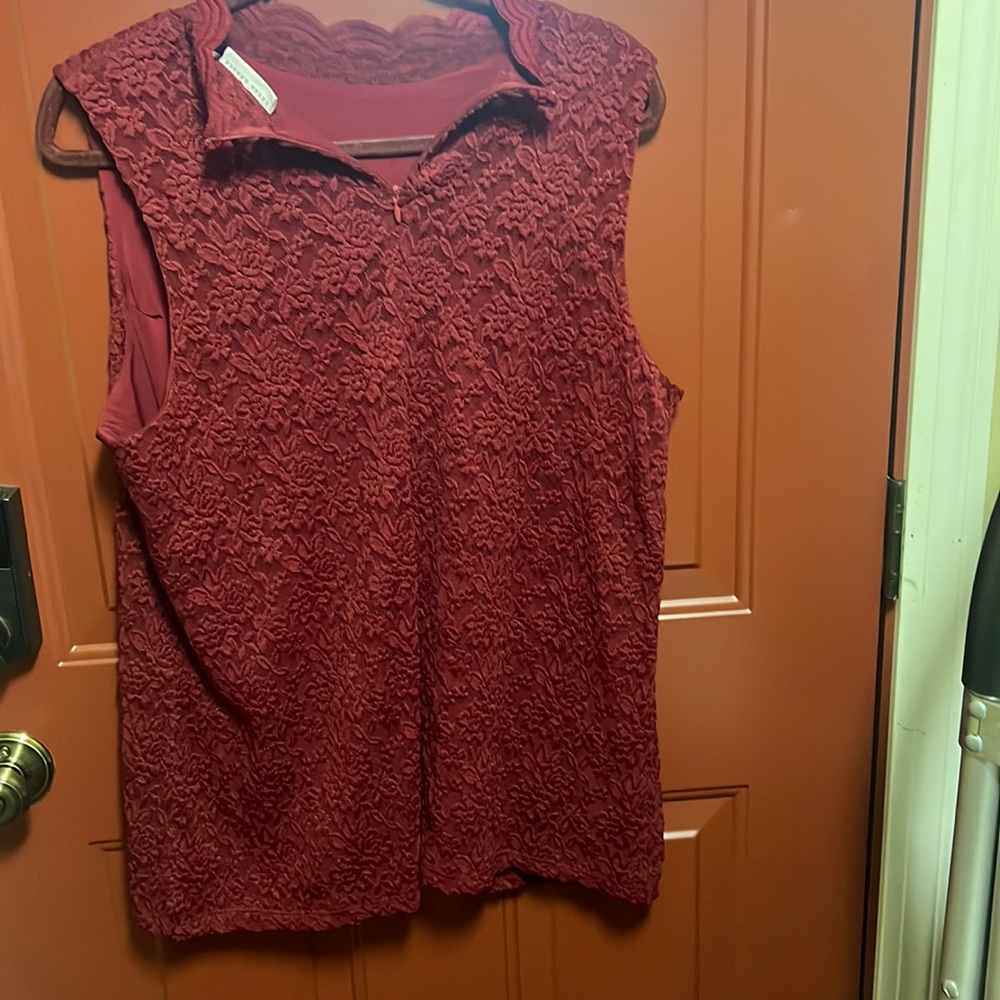 Susan Graver Lace top size XL Very Nice and Never worn.Burgundy color